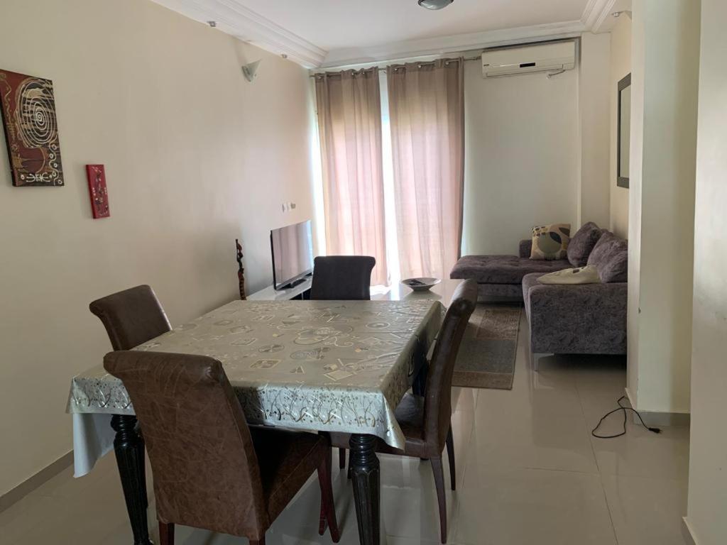 Appartement A Residence De La Paix Dakar Eksteriør bilde